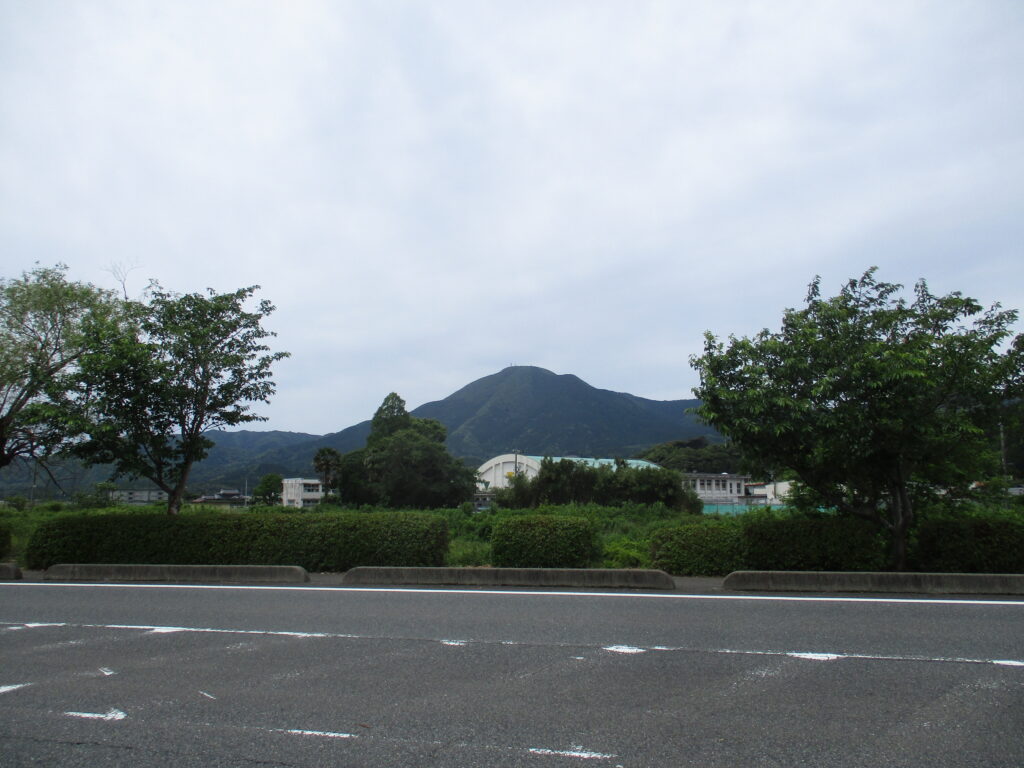 道の駅から見る華山