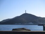 粭島（すくもじま）と日本精蝋の大煙突