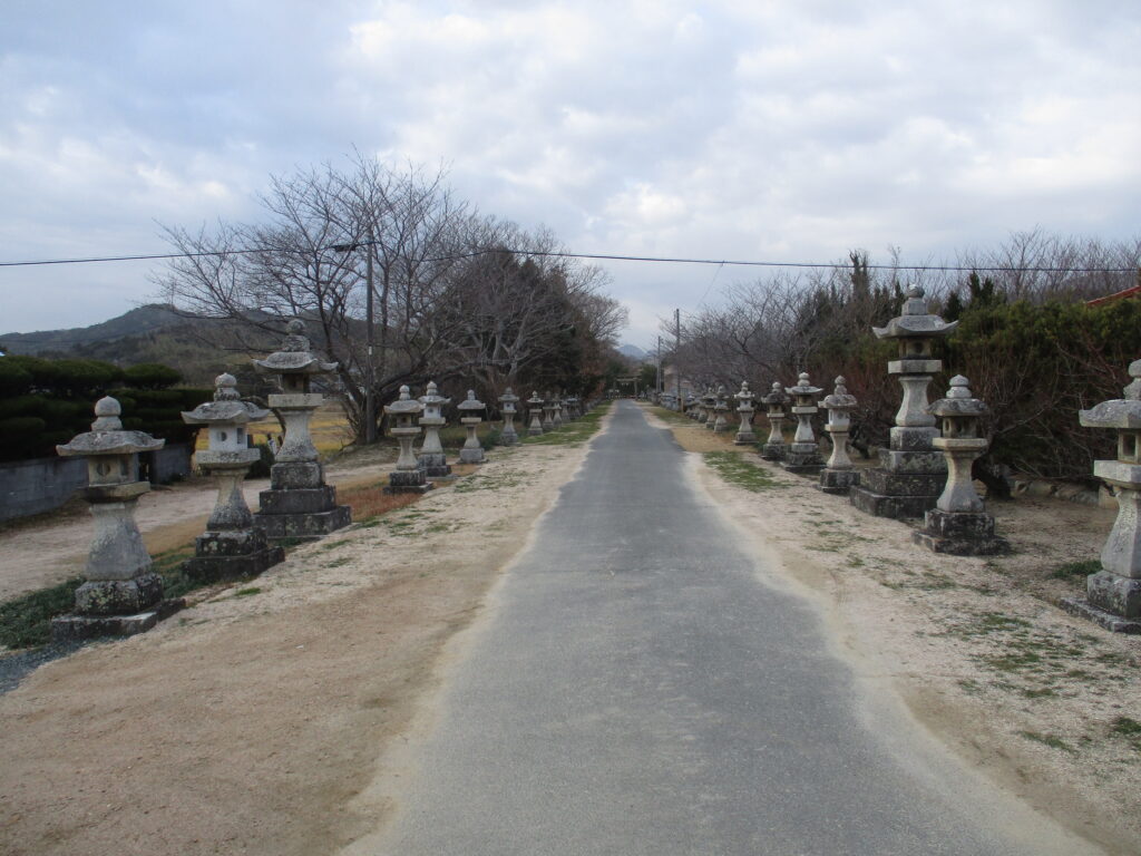 赤崎神社様の参道