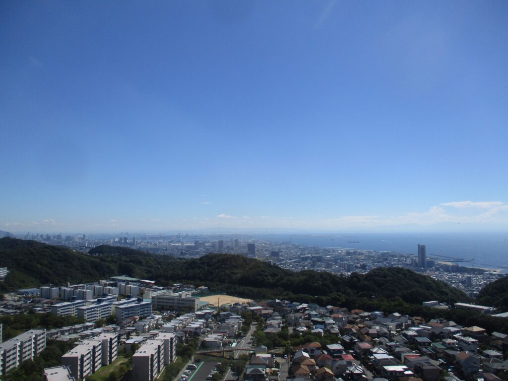 神戸空港方向を見る